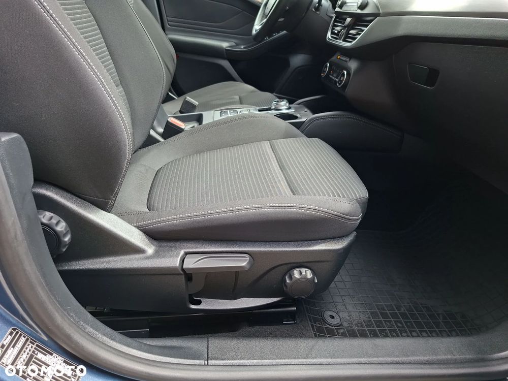 Ford Focus 2.0 EcoBlue Titanium X - 36