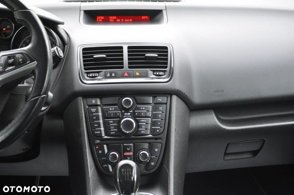 Opel Meriva 1.4 Design Edition - 24