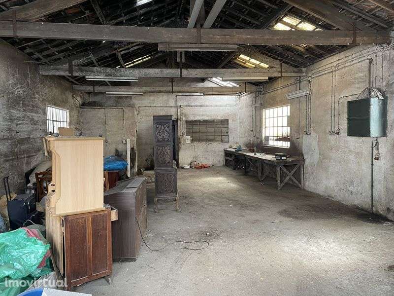 Arrenda-se Armazém Lourosa -SMFeira - Grande imagem: 3/9