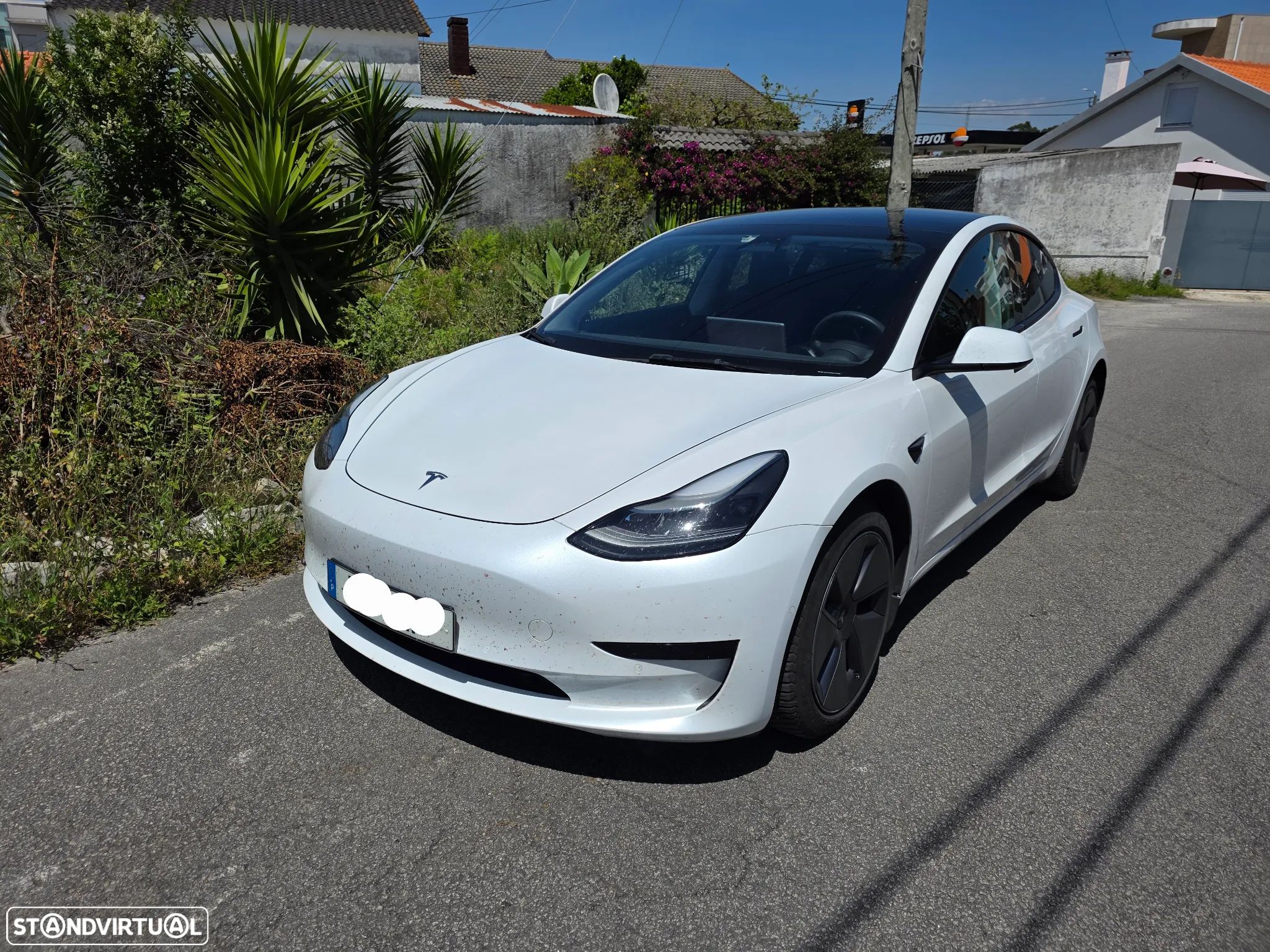 Tesla Model 3 RWD - 1