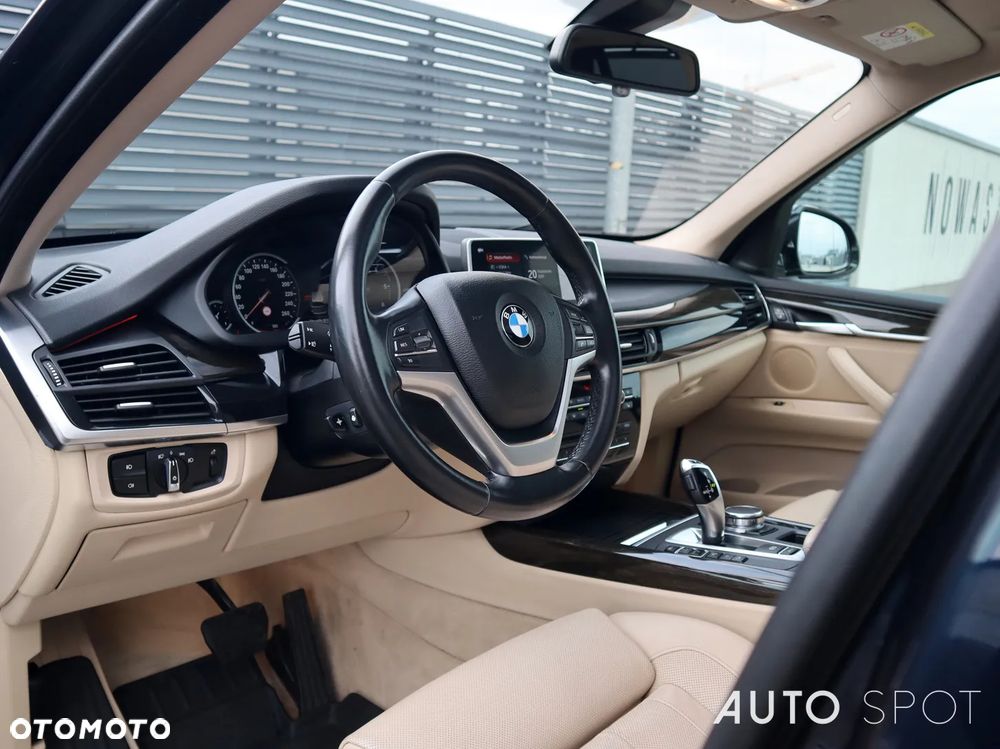 BMW X5 xDrive25d - 17