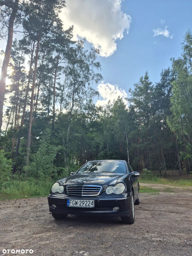 Mercedes-Benz Klasa C 180 Kompressor Automatik Avantgarde - 2