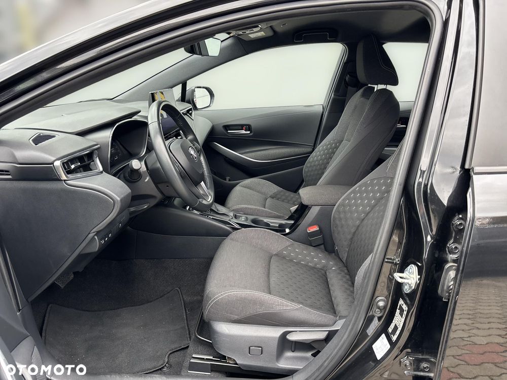 Toyota Corolla 1.8 Hybrid Comfort - 13