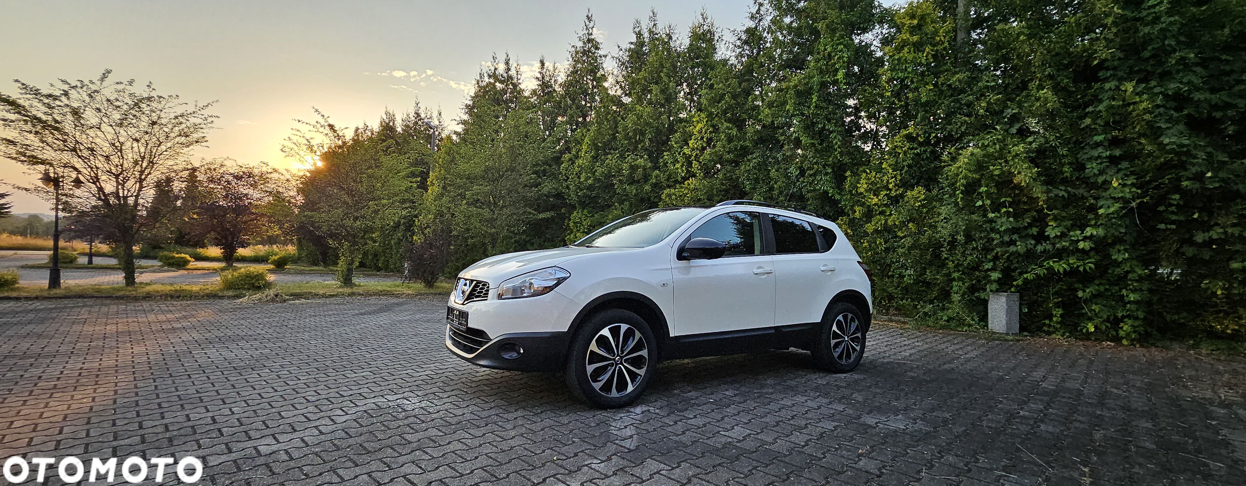 Nissan Qashqai 2.0 4 x 4 CVT tekna - 1