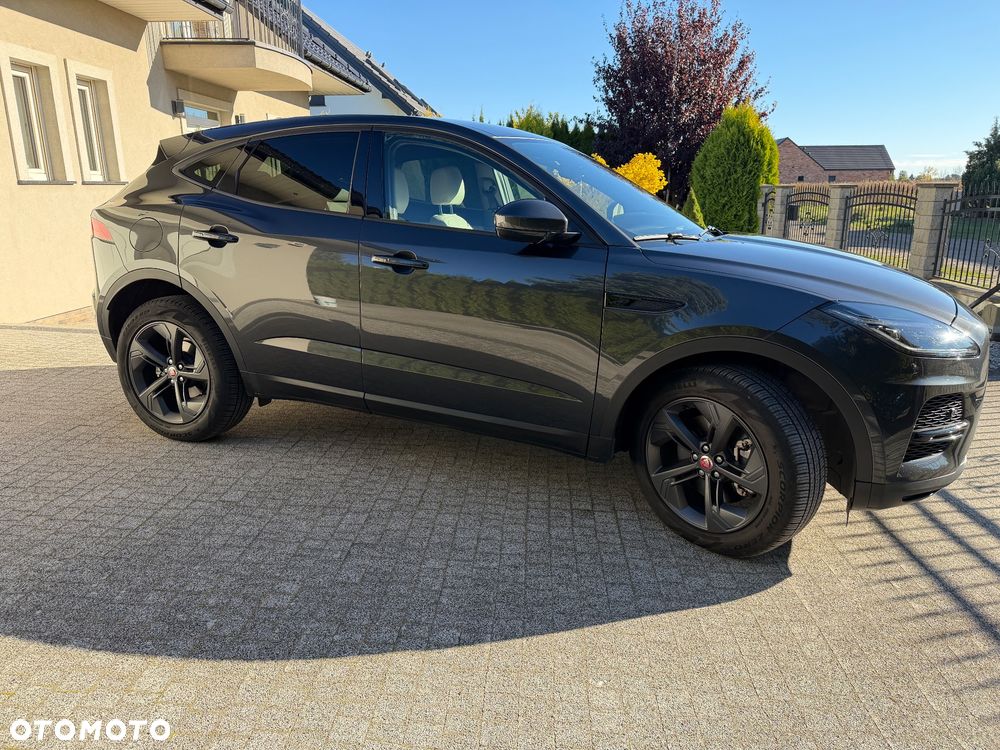 Jaguar E-Pace - 18
