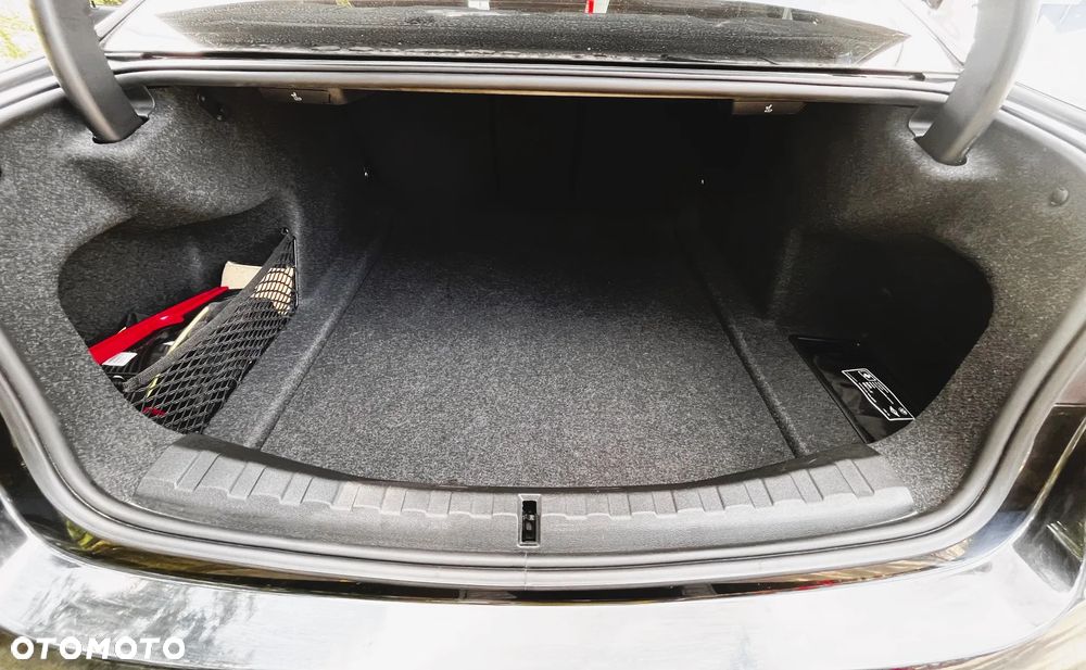 BMW Seria 3 318i M Sport - 7