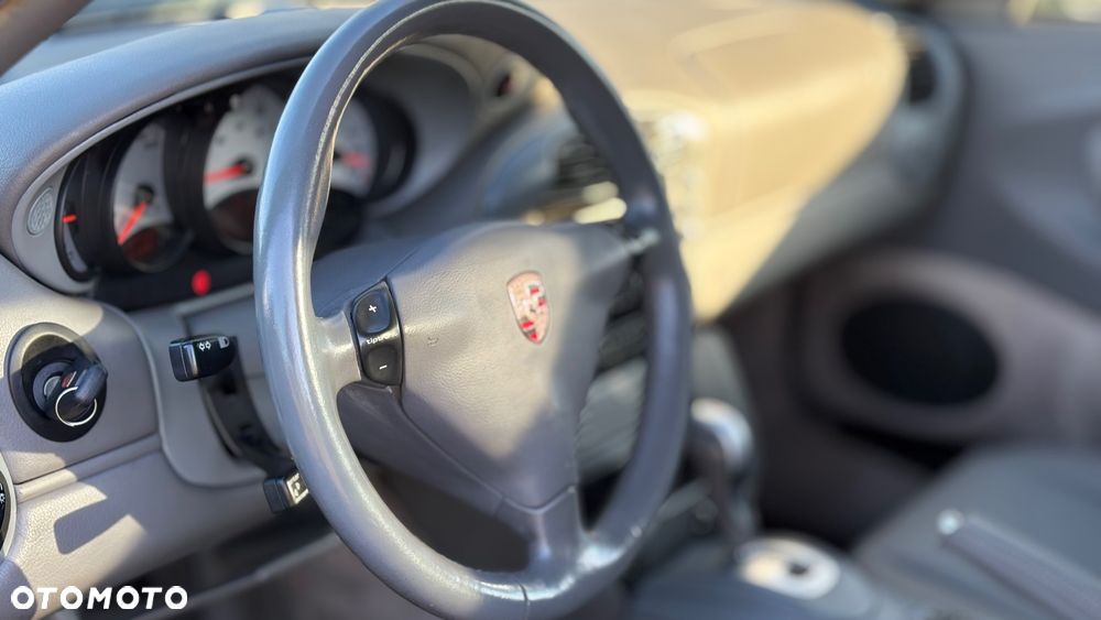 Porsche 911 - 12