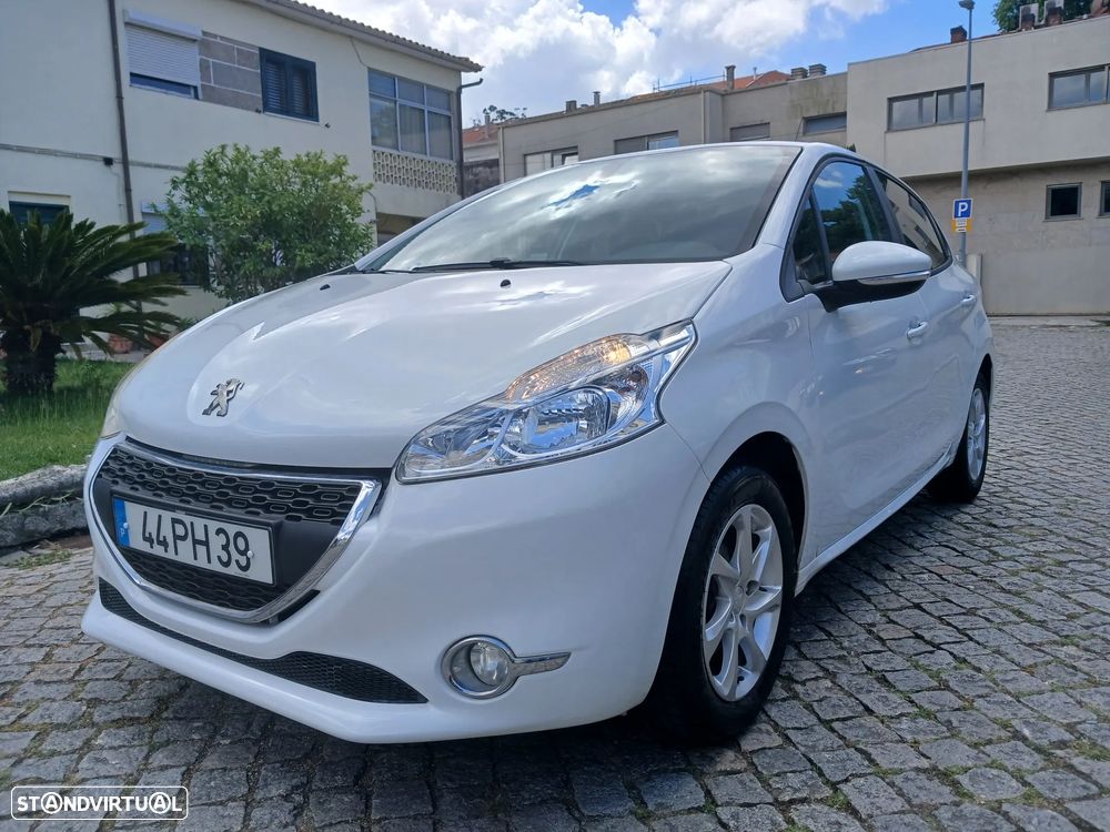 Peugeot 208 1.4 HDi Active - 3