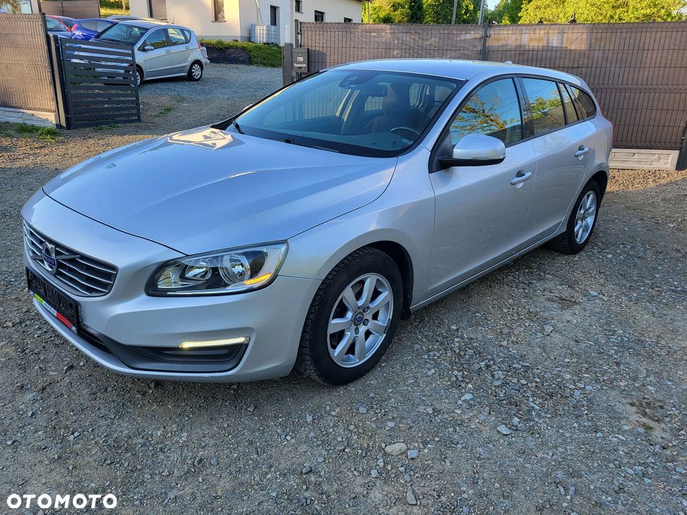 Volvo V60 D2 Edition - 2