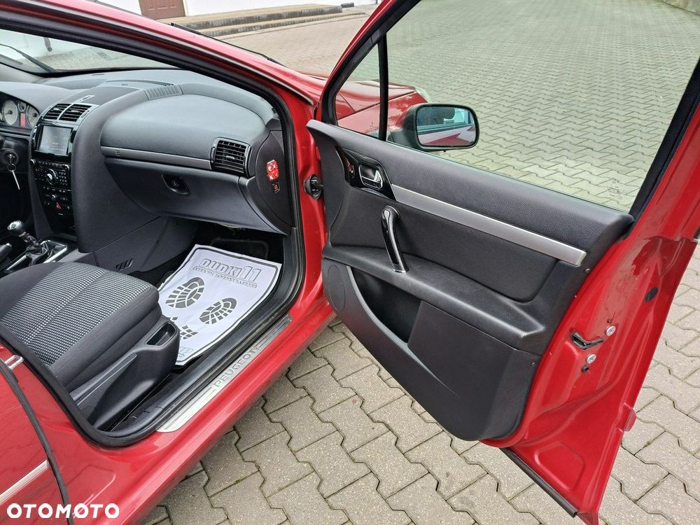 Peugeot 407 - 27