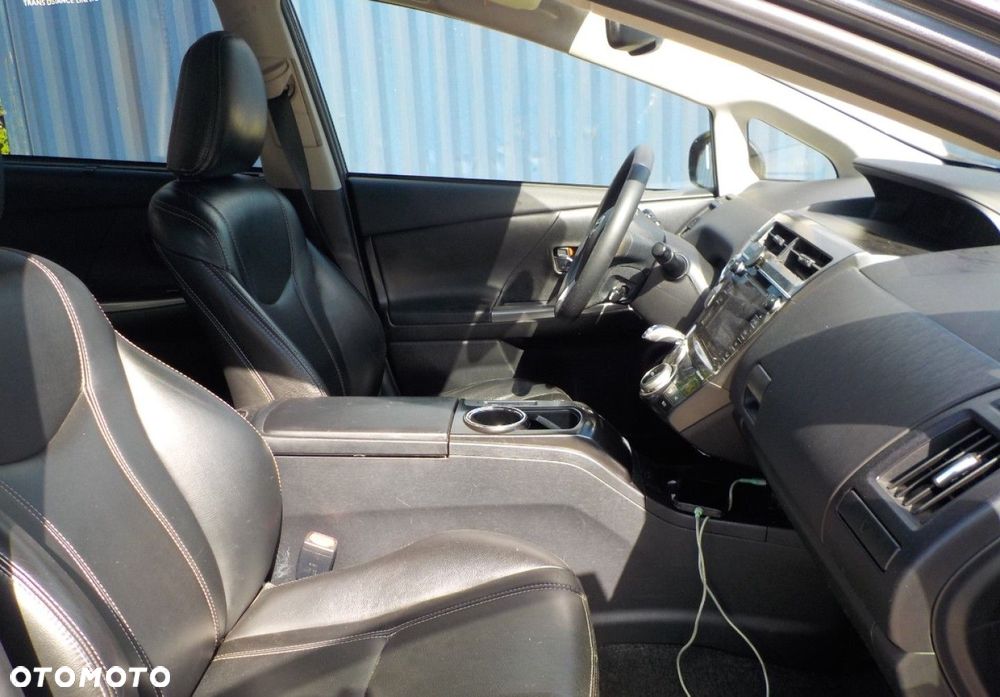 Toyota Prius+ - 29