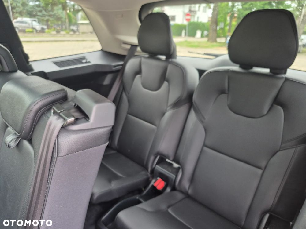 Volvo XC 90 T6 AWD Momentum 7os - 13