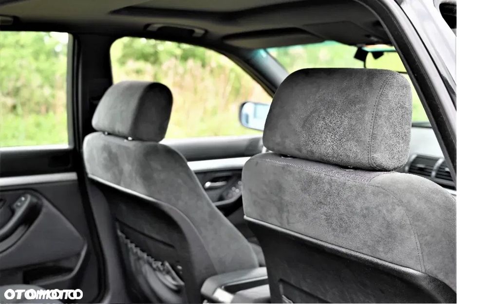 BMW Seria 5 - 23