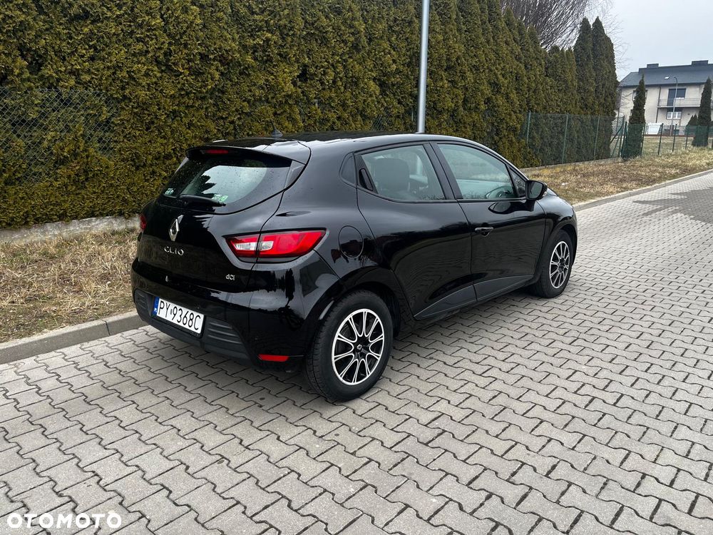 Renault Clio - 1