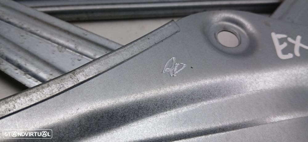 Elevador vidros frente esquerdo KIA Sportage III (SL) - 4