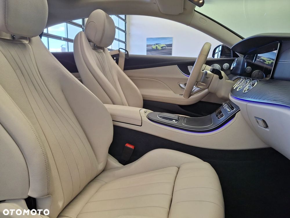 Mercedes-Benz Klasa E 220 d 4-Matic AMG - 16
