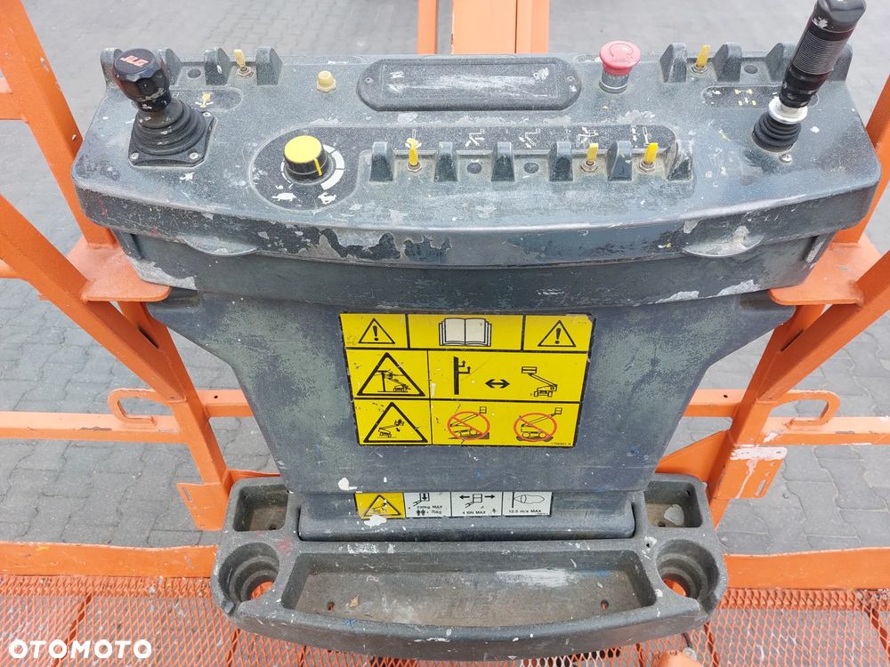 JLG 660 SJ - 27