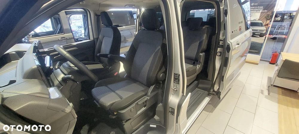 Volkswagen Caravelle - 7