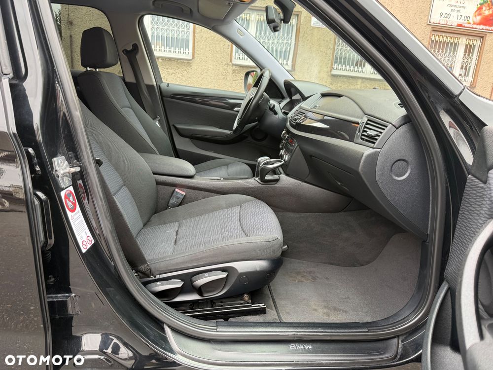 BMW X1 sDrive18d - 16