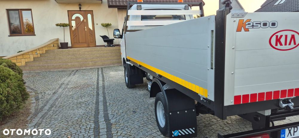 Kia K2500 K2700 K2900 - 14