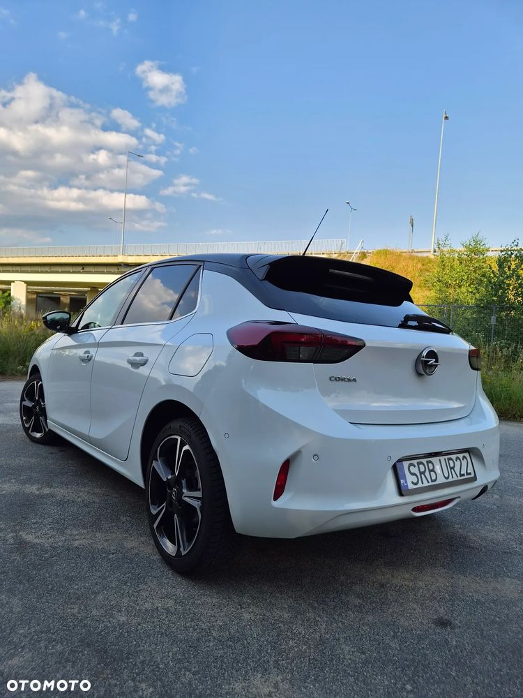 Opel Corsa 1.5 Start/Stop Elegance - 9