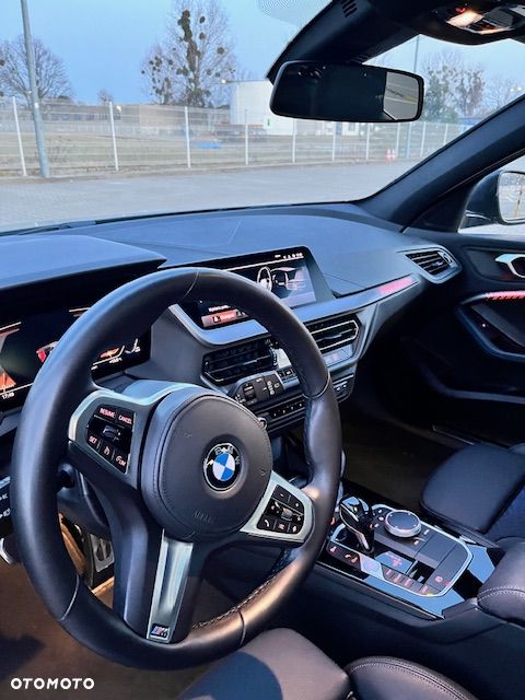 BMW Seria 1 118i Edition M Sport Shadow - 12