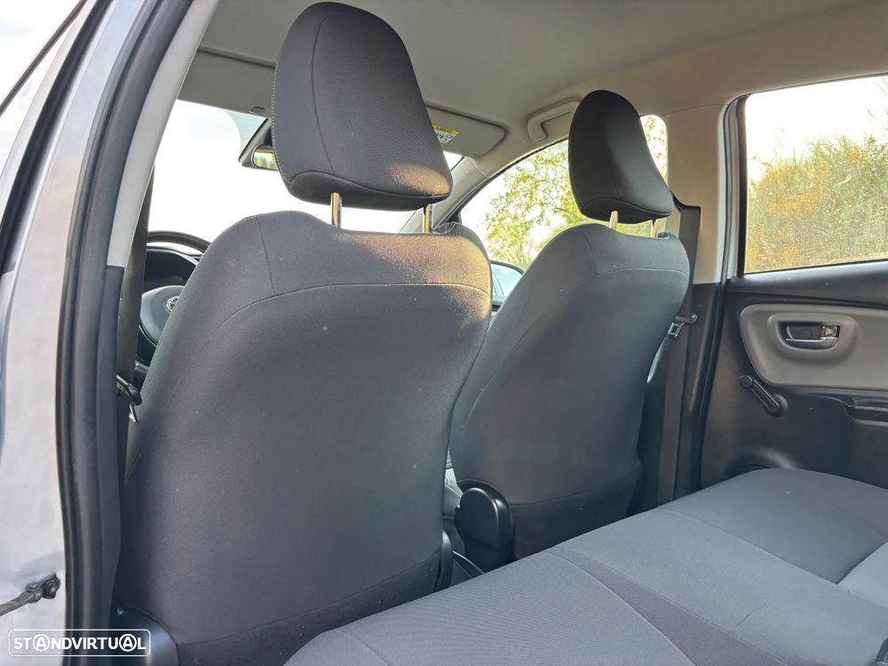 Toyota Yaris 1.5 HSD Sport+P.Techno - 32