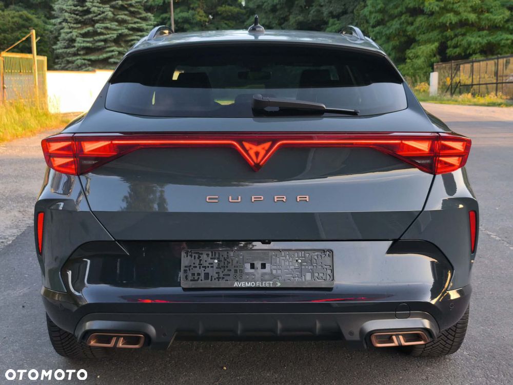 Cupra Formentor 1.5 e-Hybrid DSG - 8