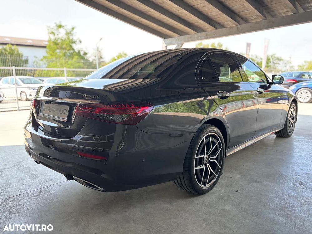 Mercedes-Benz E - 10
