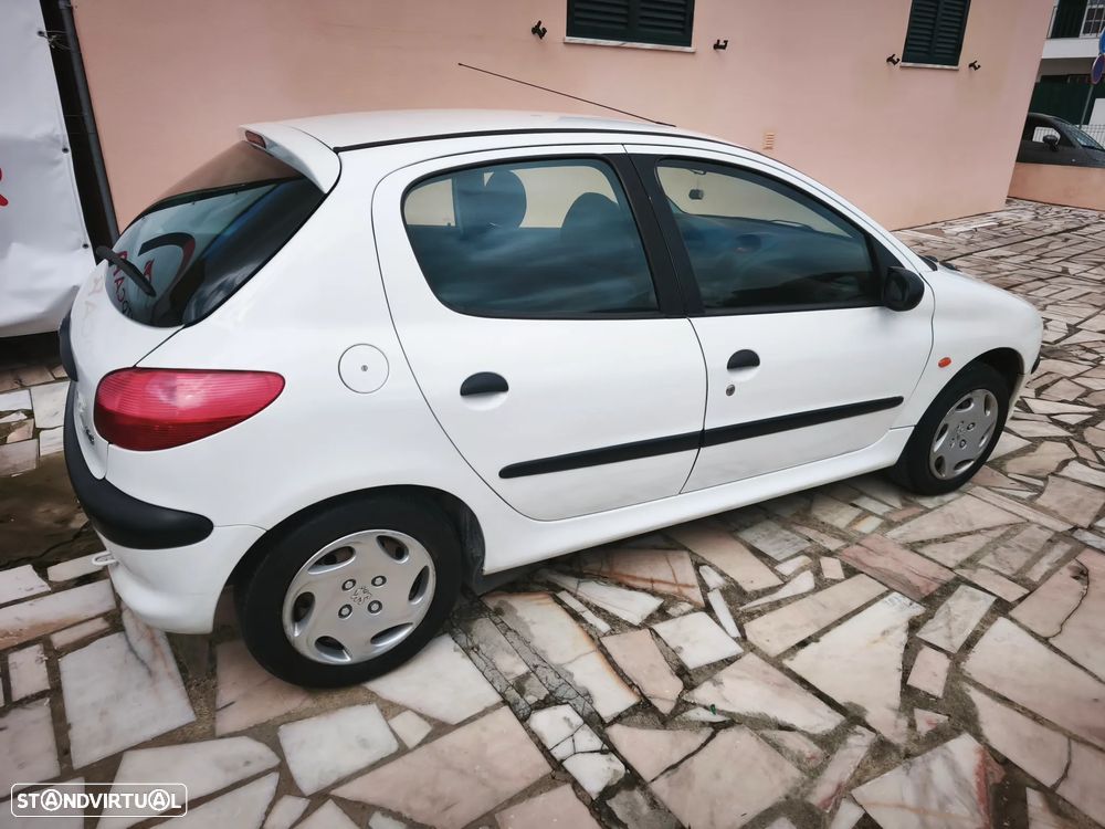Peugeot 206 1.1 XR Présence - 27