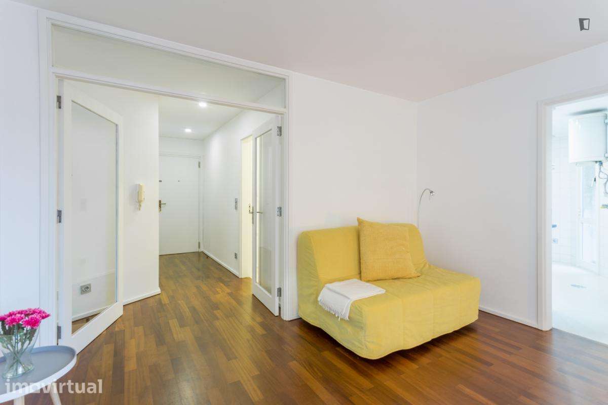 Apartamento com 1 quartos - localizado em Matosinhos Porto - Grande imagem: 3/16