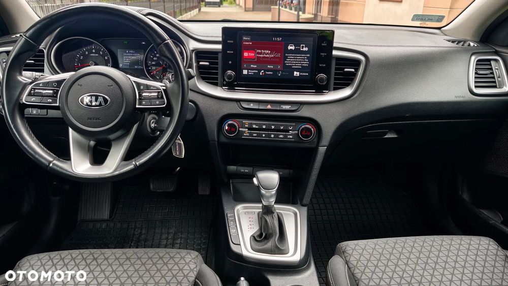 Kia Ceed 1.5 T-GDI M DCT - 10