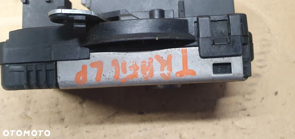 Zamek drzwi prawy przód przedni prawy Renault Trafic II Vivaro Primastar 8200042171 91166234 - 6