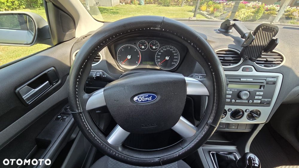 Ford Focus 1.8 TDCi Ambiente - 15