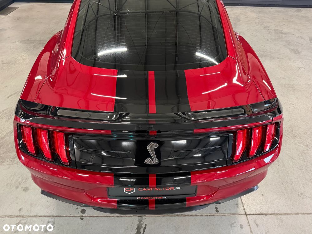 Ford Mustang - 26