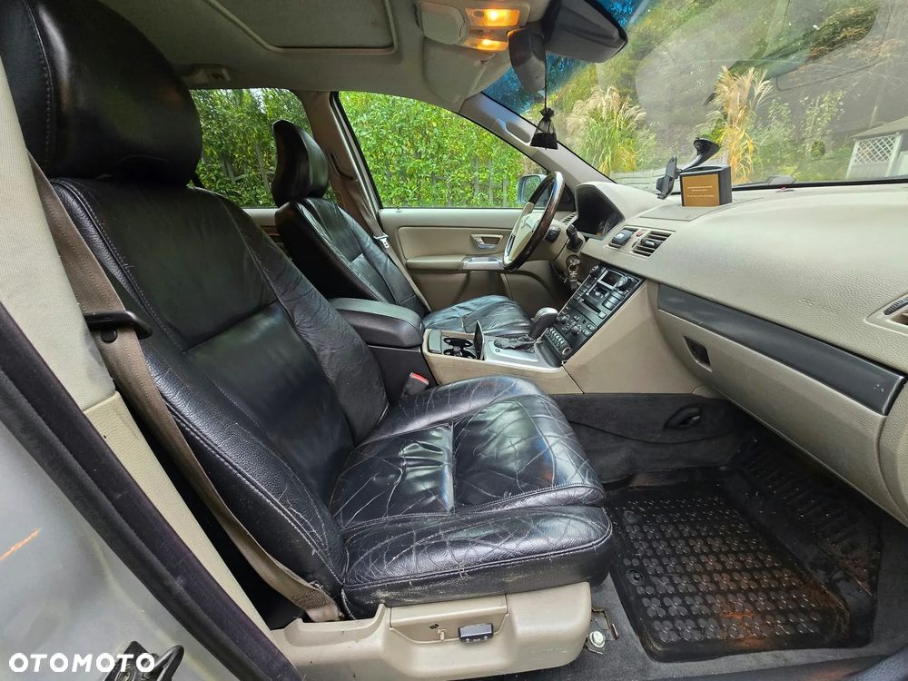 Volvo XC 90 - 20