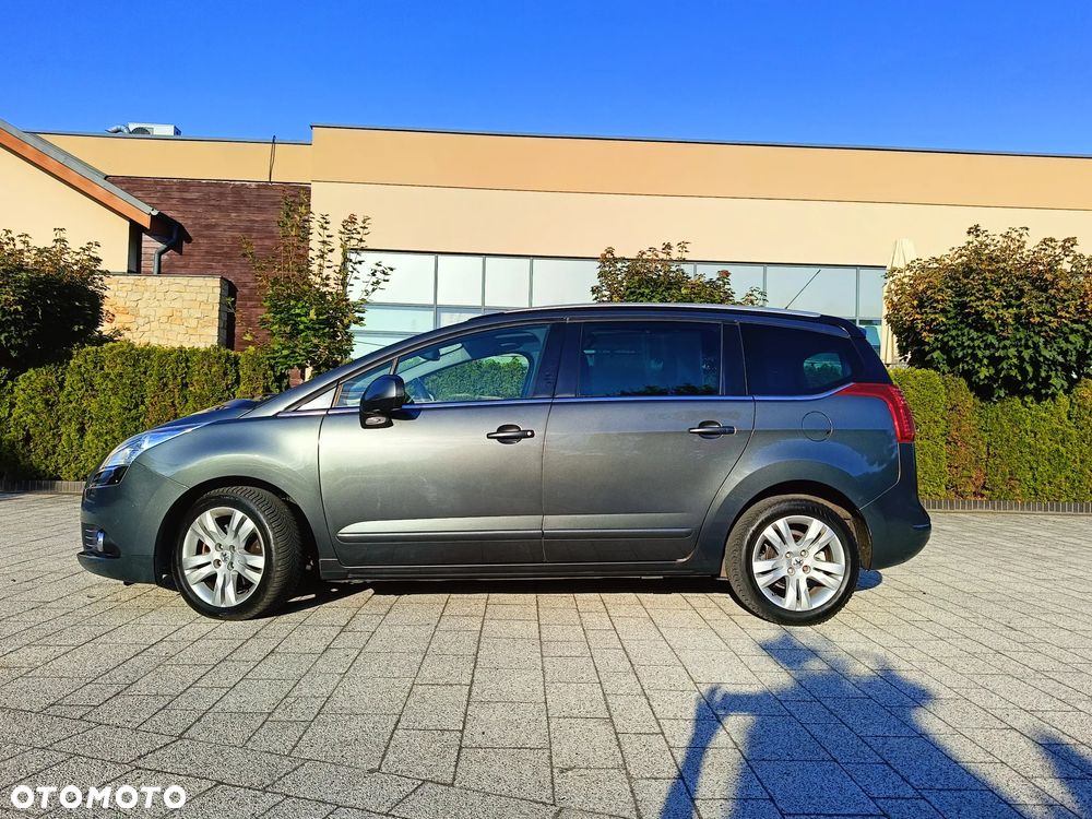Peugeot 5008 155 THP Automatik Platinum - 2