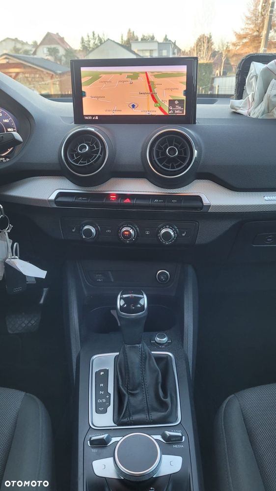 Audi Q2 ver-35-tfsi - 17