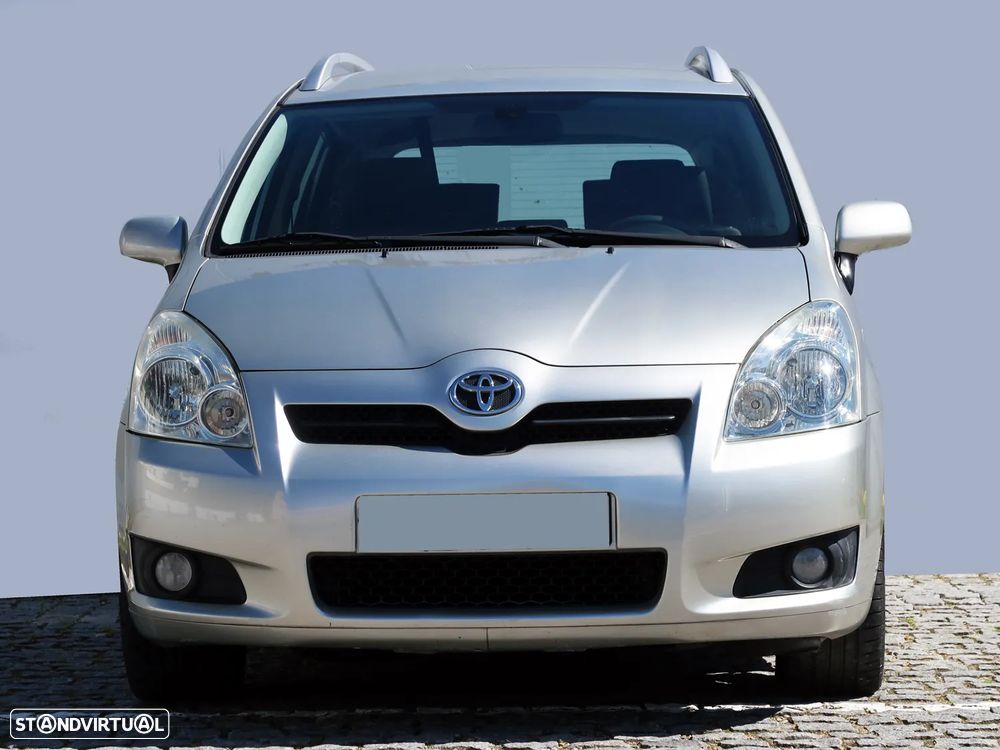 Toyota Corolla Verso 2.2 D-4D Sol - 2