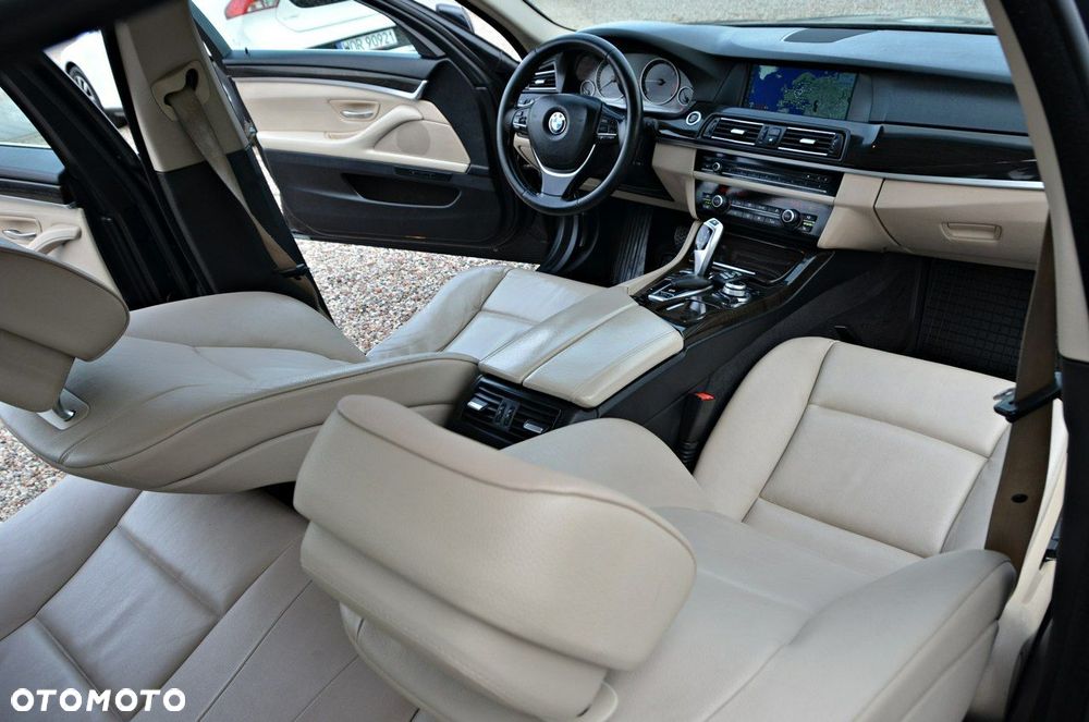 BMW Seria 5 520d - 5