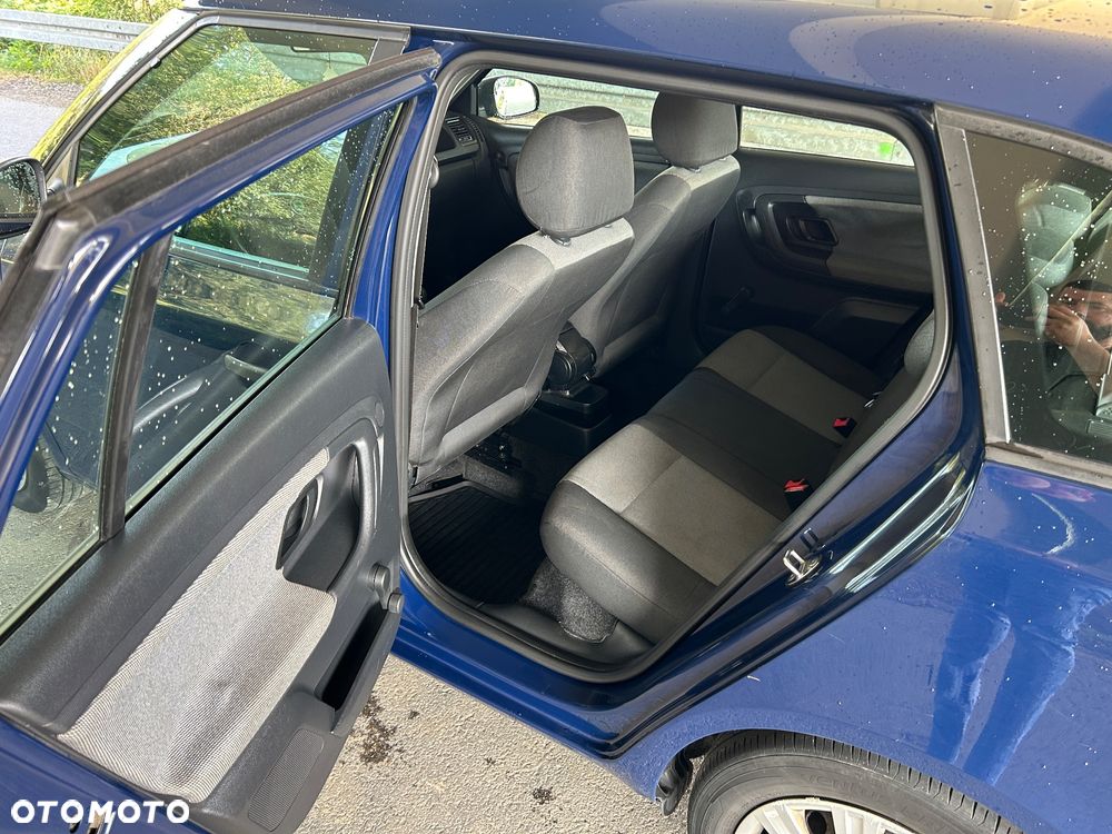 Skoda Fabia 1.4 16V Comfort - 12