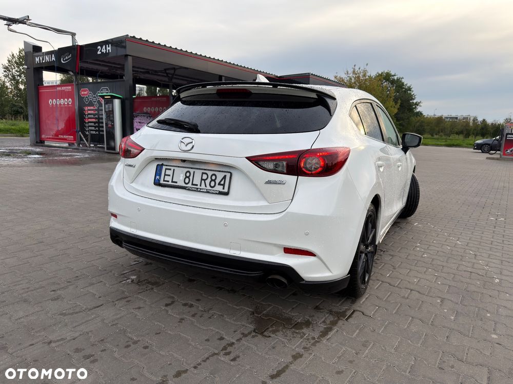 Mazda 3 - 15