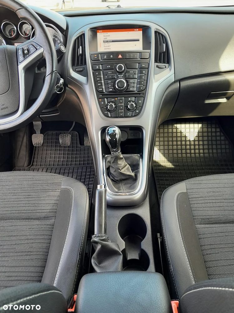 Opel Astra 1.4 T Business EU6 - 29