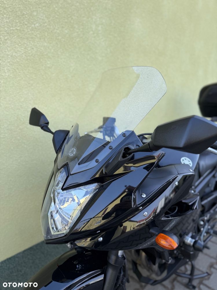 Yamaha XJ - 26