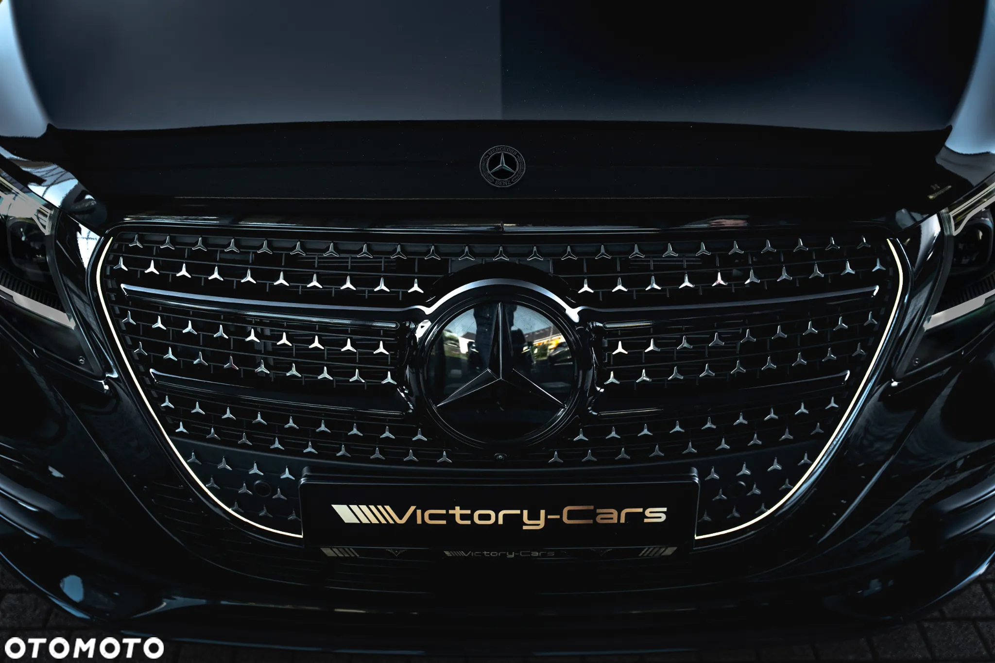 Mercedes-Benz Klasa V 300 d 4-Matic 9G-Tronic Exclusive (ekstra d³) - 6