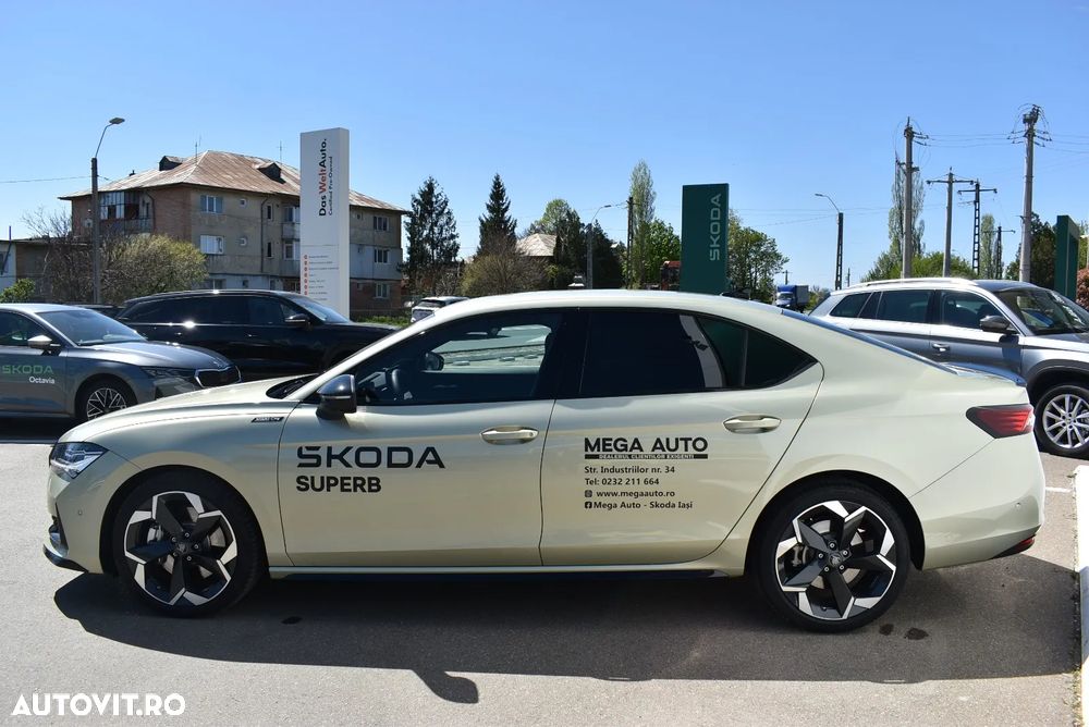 Skoda Superb 2.0 TSI 265 CP 4x4 DSG Sportline - 3