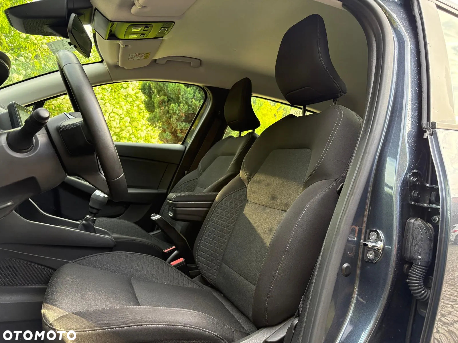 Renault Clio 1.0 TCe Evolution - 15