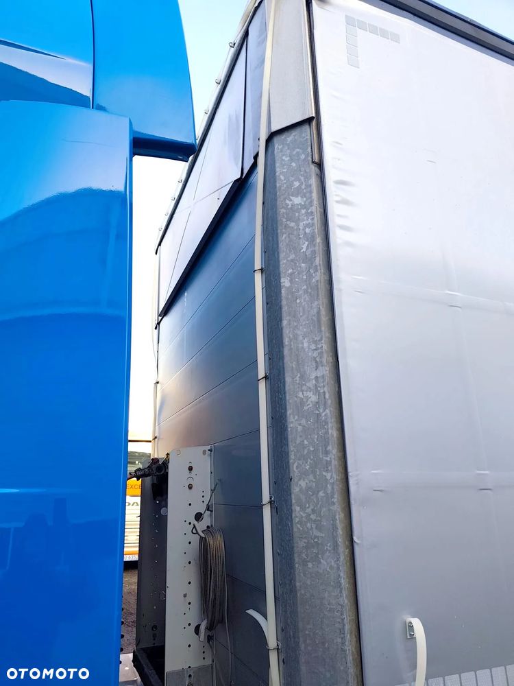 Schmitz Cargobull Varios - 4