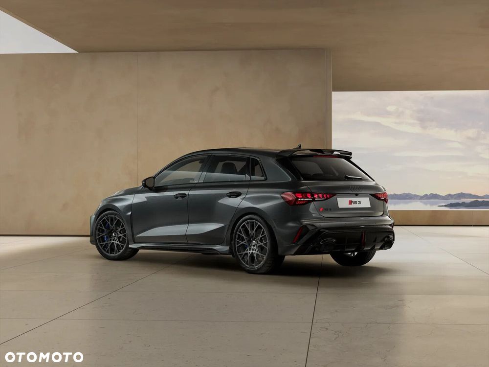 Audi RS3 Sportback - 3