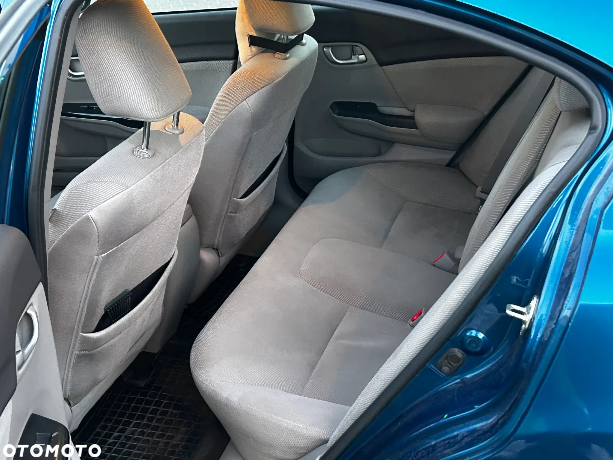 Honda Civic 1.8 Comfort - 9